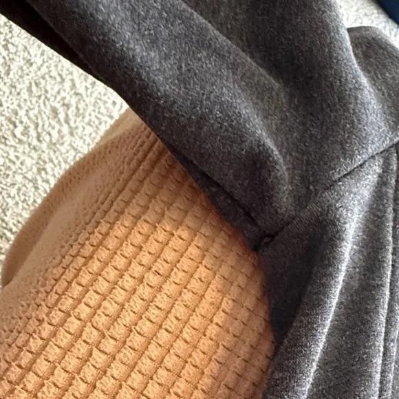 UGG Charcoal Zip-Up Hoodie - Picture 12 of 15